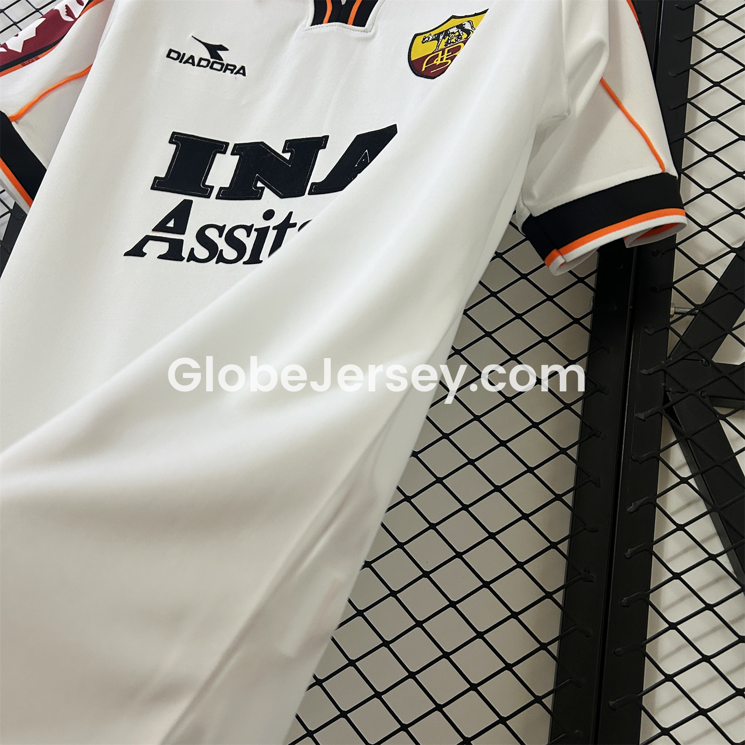 GlobeJersey-Retro Roma 1998-99 Away Jersey