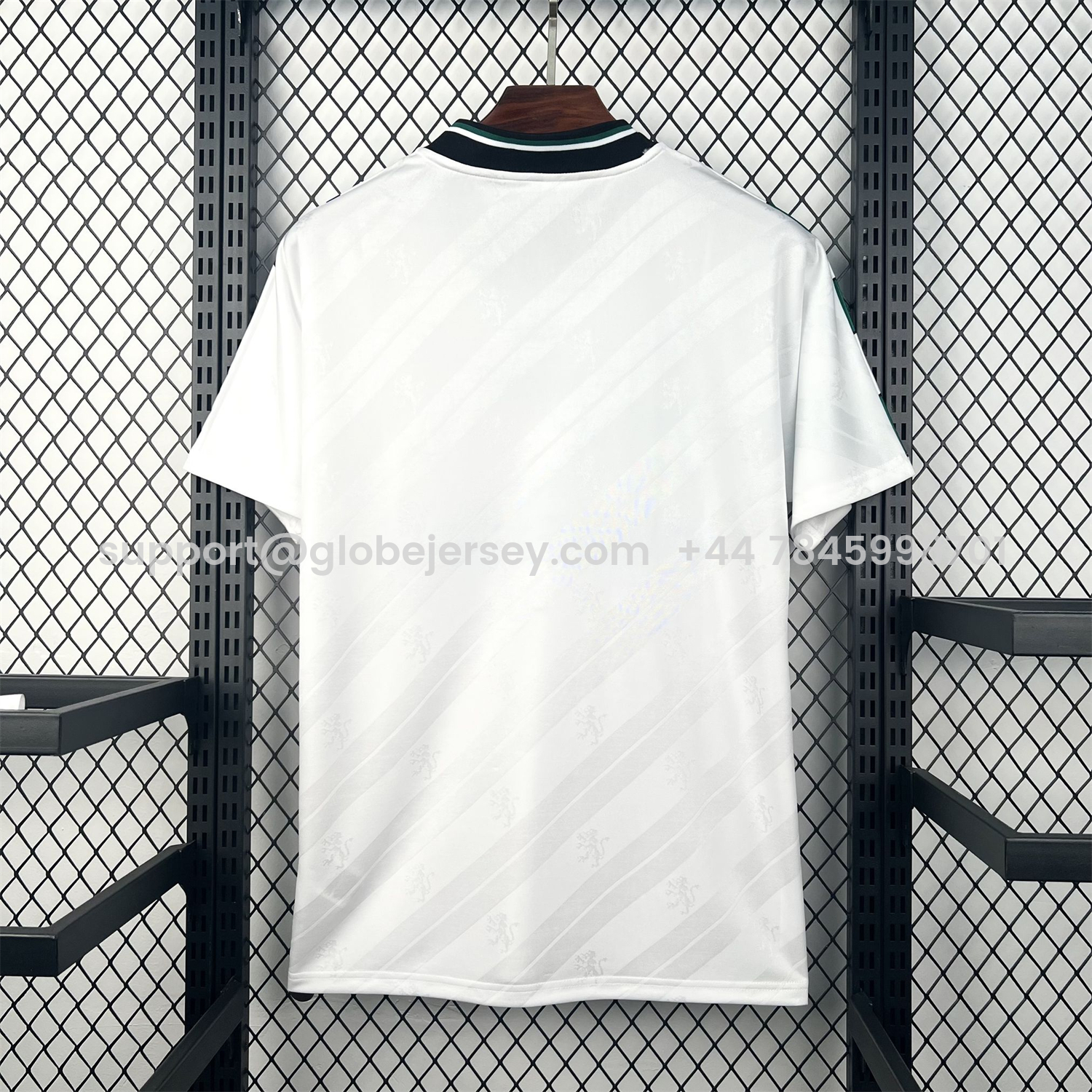 GlobeJersey-Retro Sporting CP 1994-95 Home Jersey