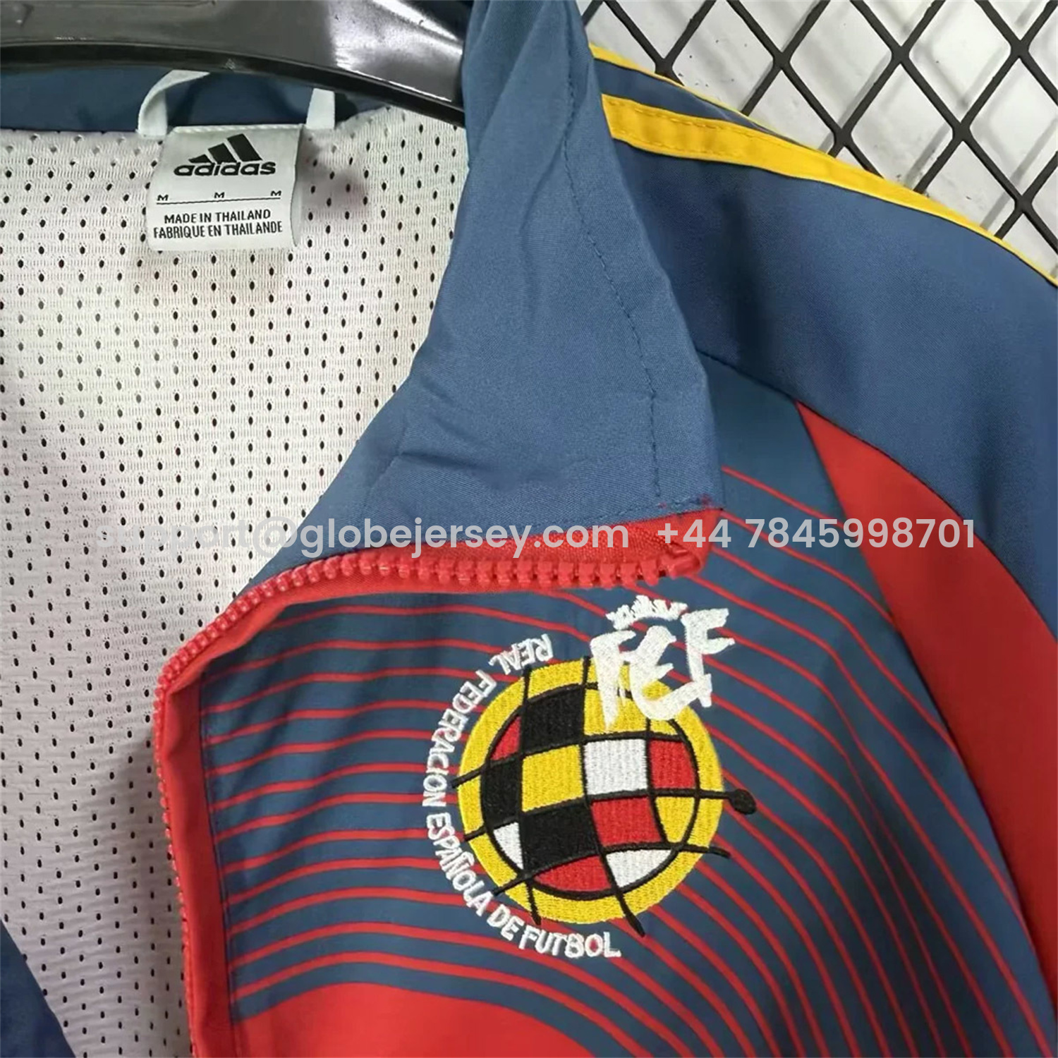 GlobeJersey-Retro Spain 2007 Red And Blue Windbreaker