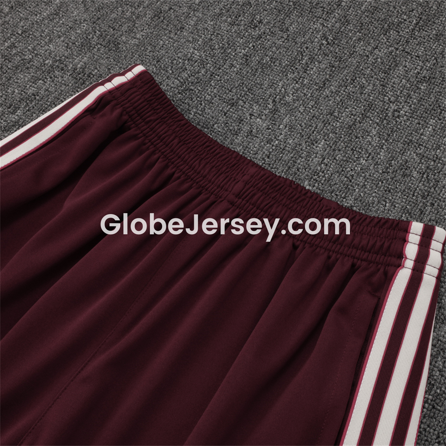 GlobeJersey-Bayern Munich 25-26 Throwback Trefoil Long Sleeves Training Set - Deep Red