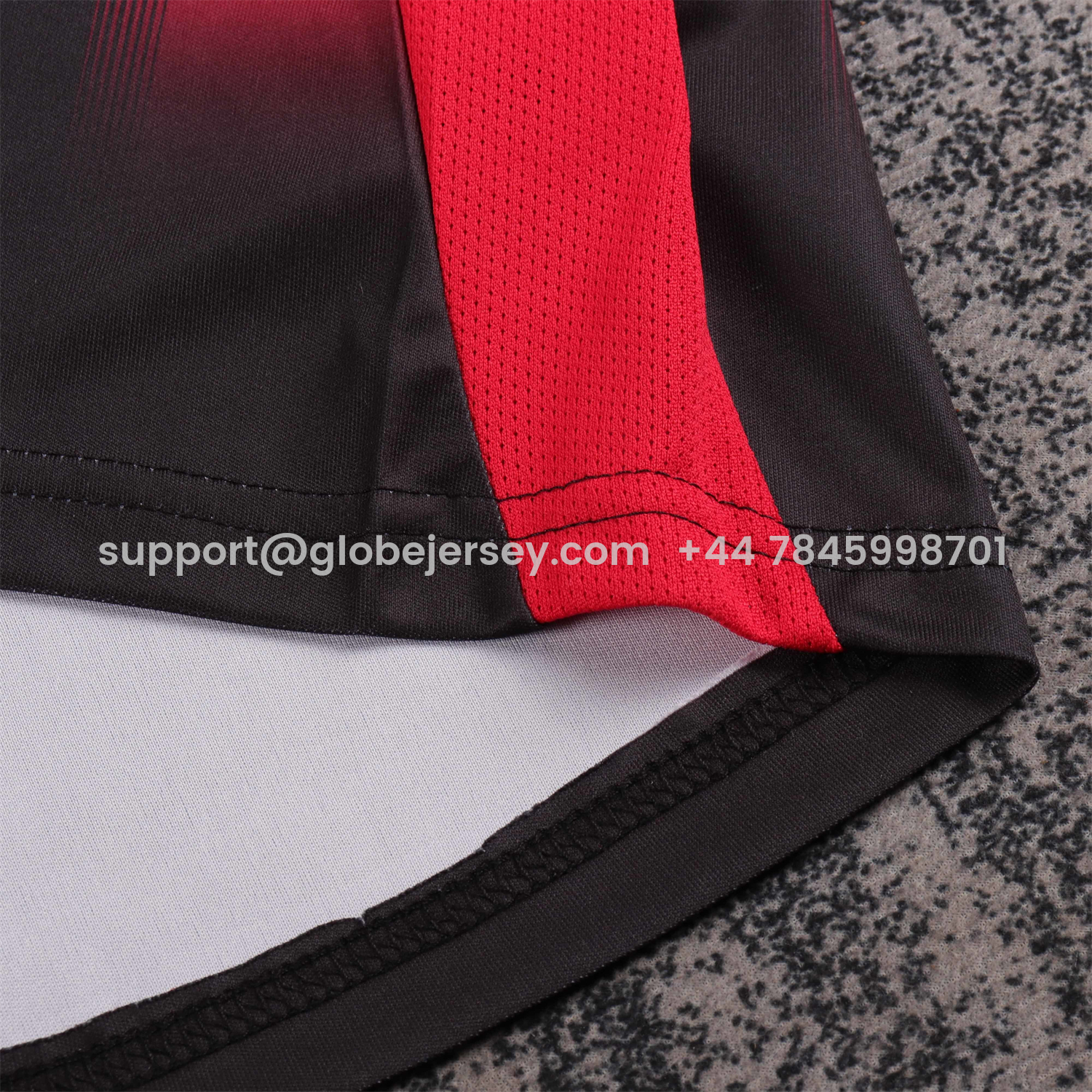 GlobeJersey-Retro AC Milan 2004-05 Home Kids Kit