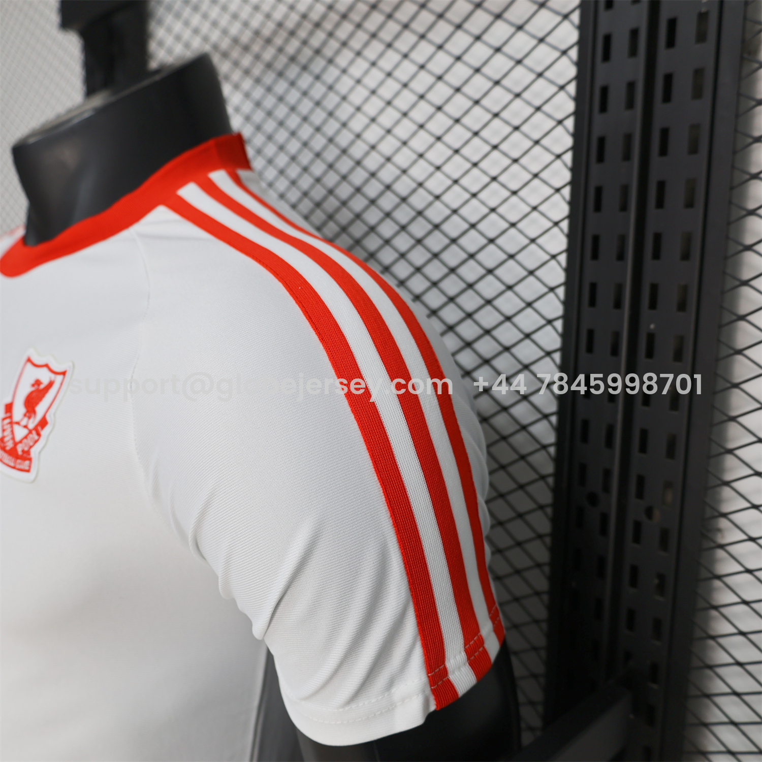 GlobeJersey-Liver.pool 25-26 Terrace Icon Retro Casual Style White Jersey - Player Version