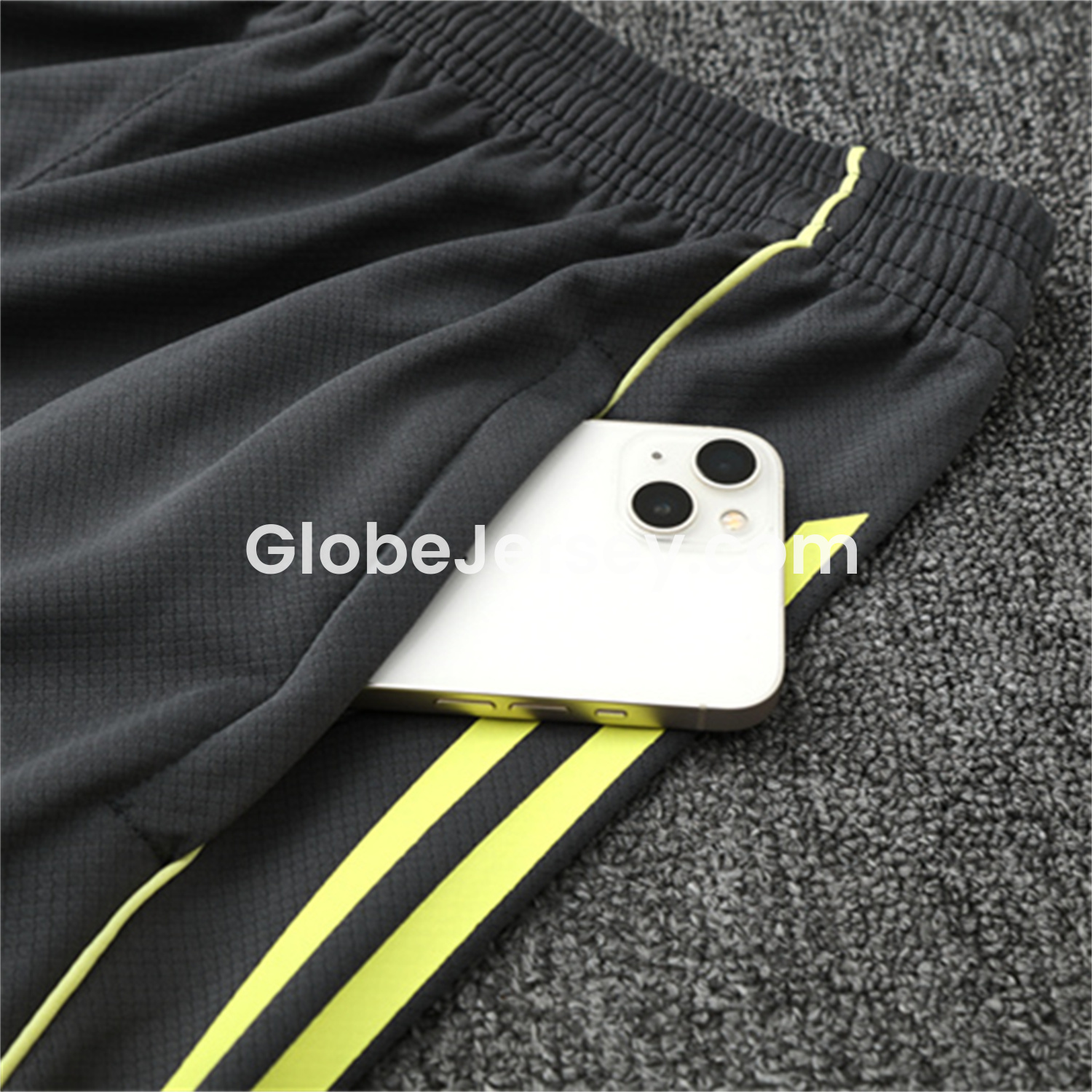 GlobeJersey-Real Madrid 25-26 Kids Short-Sleeve Training Set - Deep Grey Top and Shorts