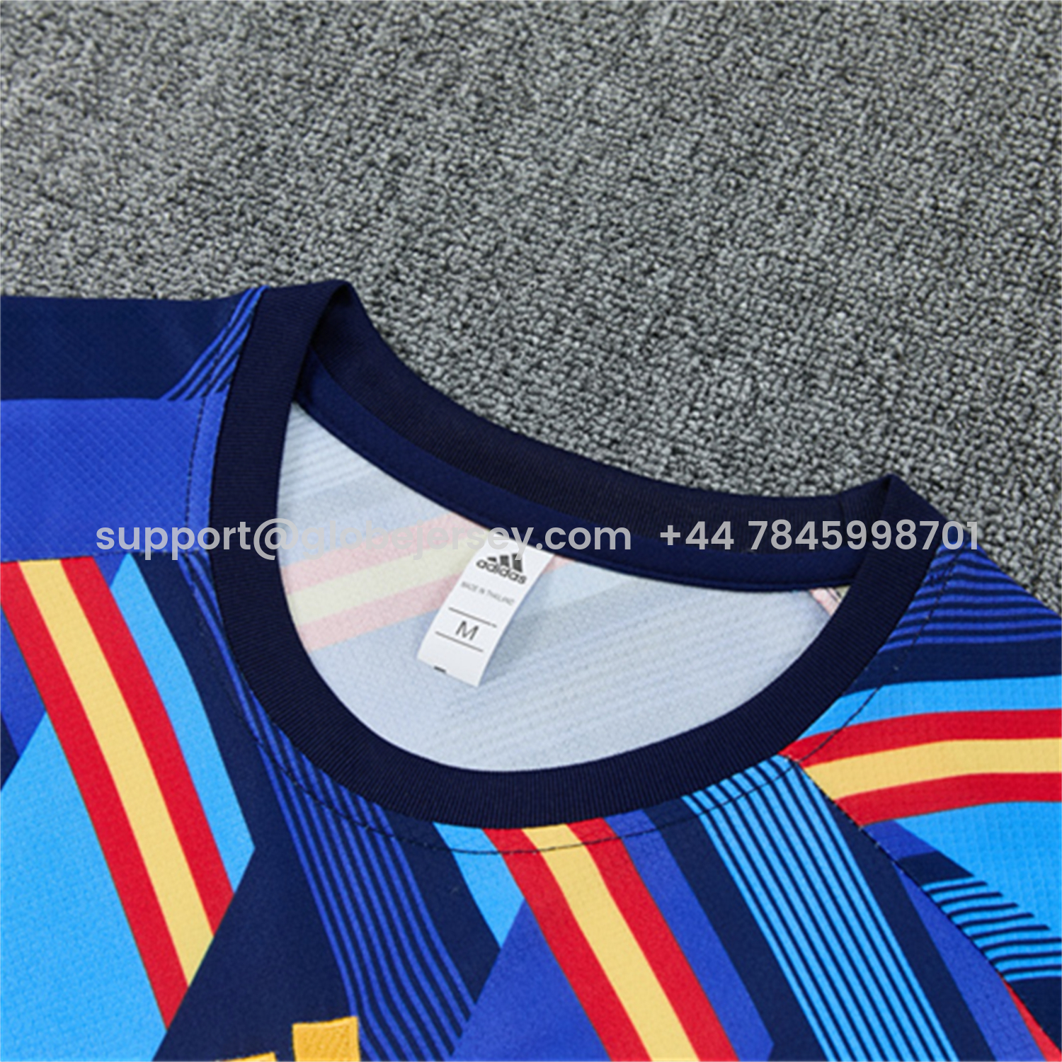 GlobeJersey-Spain 2026 Kids Short-Sleeve Training Set - Royal Blue And Yellow Top & Royal Blue Shorts