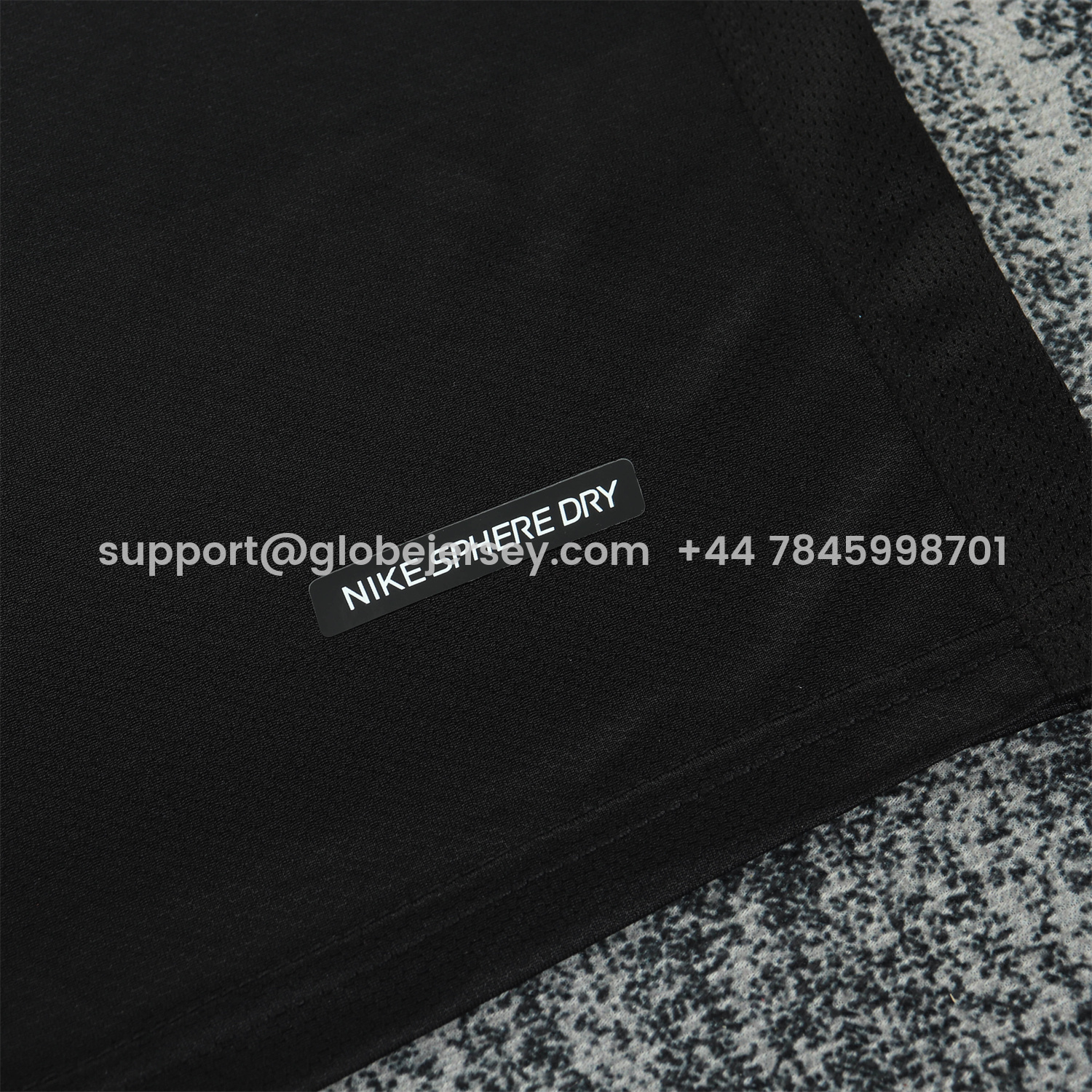 GlobeJersey-Retro Portugal 2006 Away Kids Kit