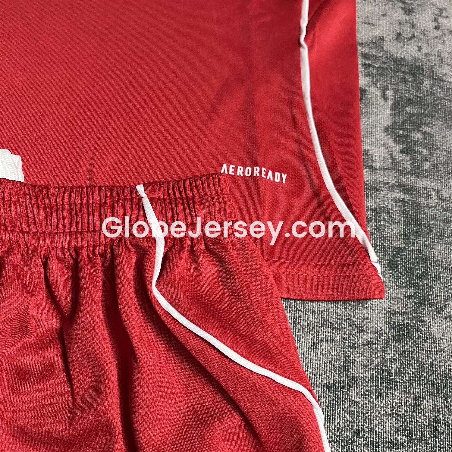 GlobeJersey-Liver.pool 25-26 Home Kids Kit