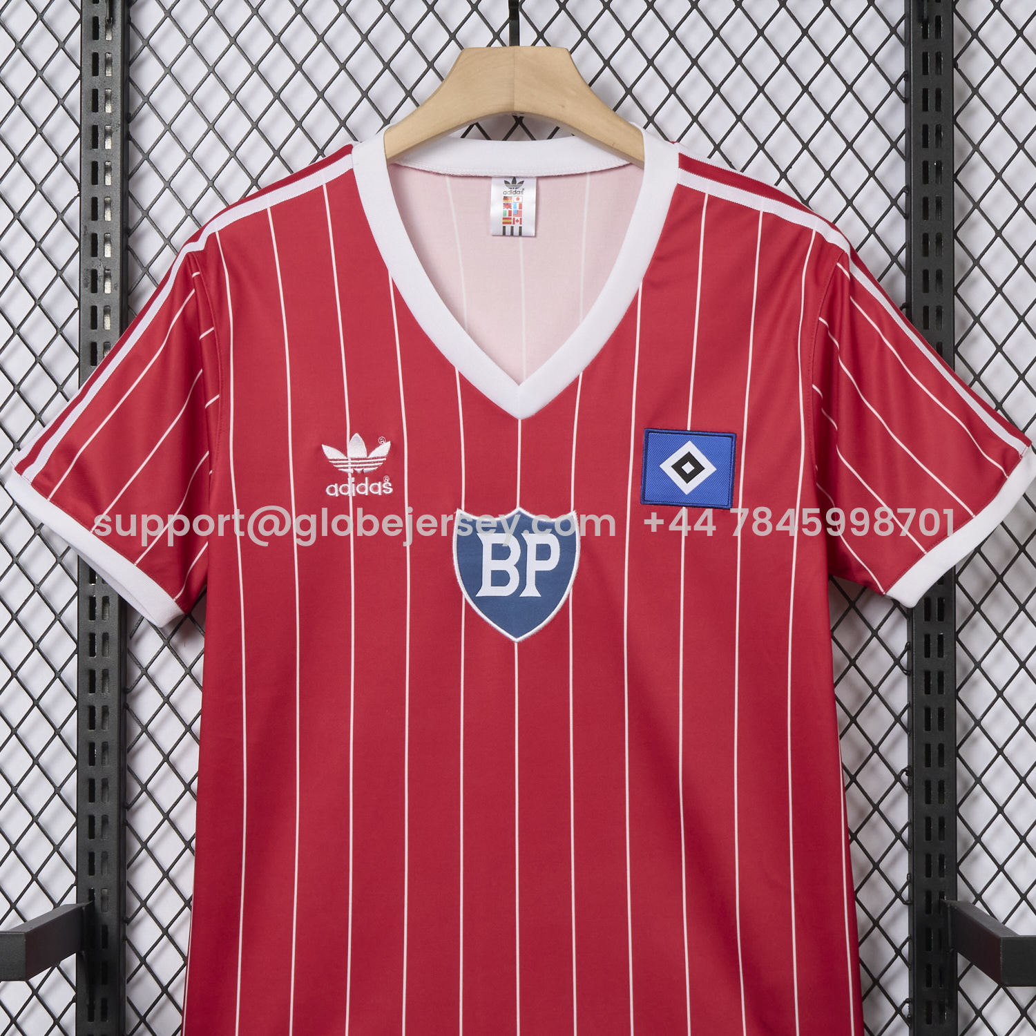 GlobeJersey-Retro Hamburger SV 1984 Away Jersey