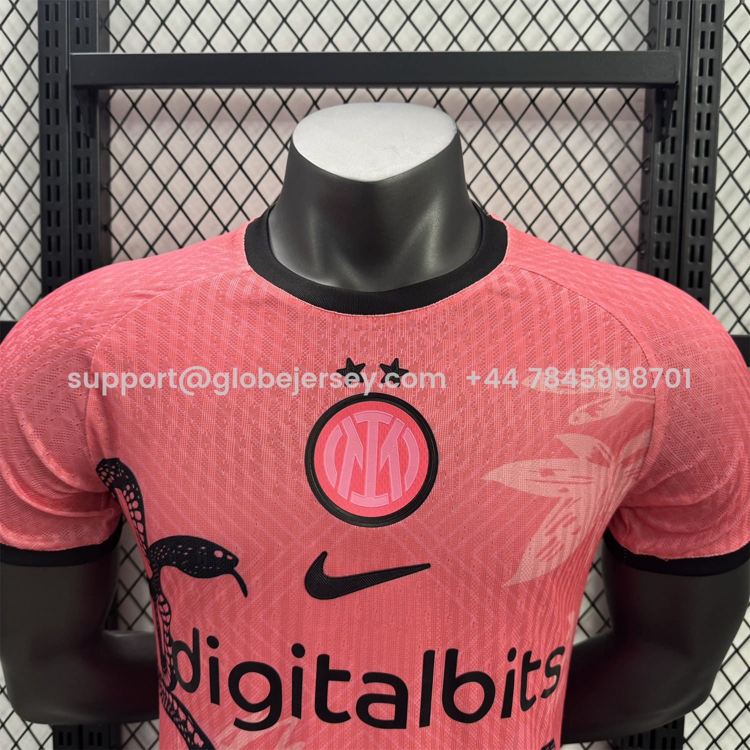 GlobeJersey-Inter Milan 25-26 Black Snake Special Pink Jersey - Player Version