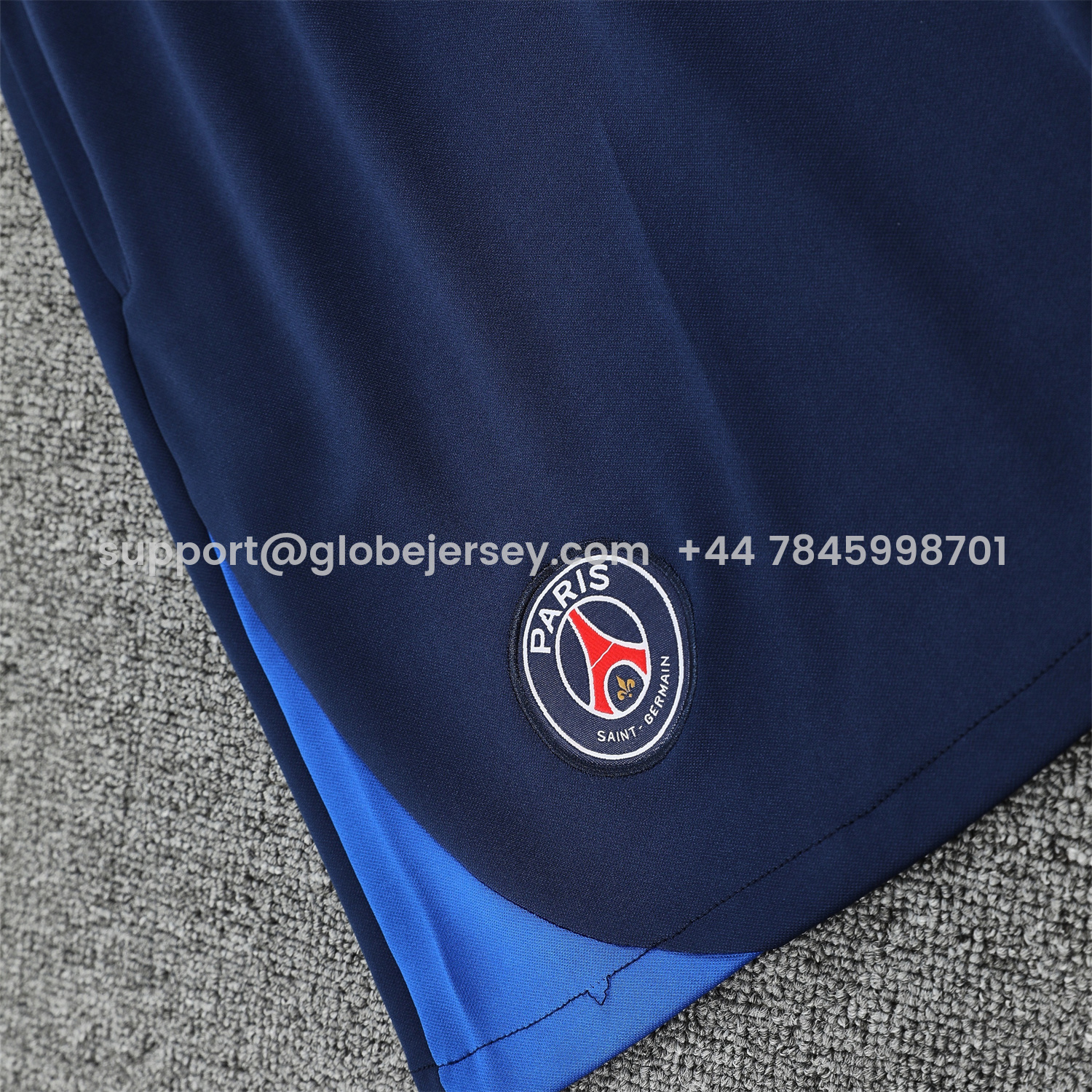 GlobeJersey-Paris Saint-Germain PSG 25-26 Short-Sleeve Training Set - Red Top & Deep Blue Shorts