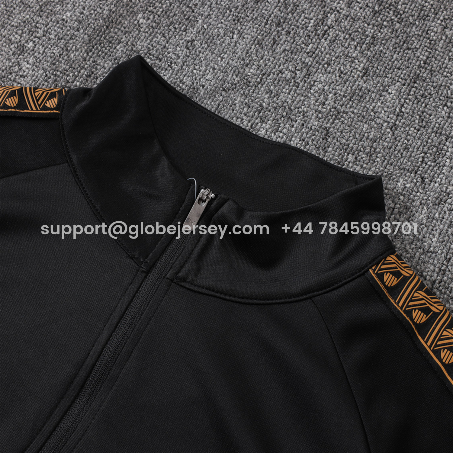 GlobeJersey-Portugal 2026 Long Sleeve Training Set - Gold Lines Black Top & Pants