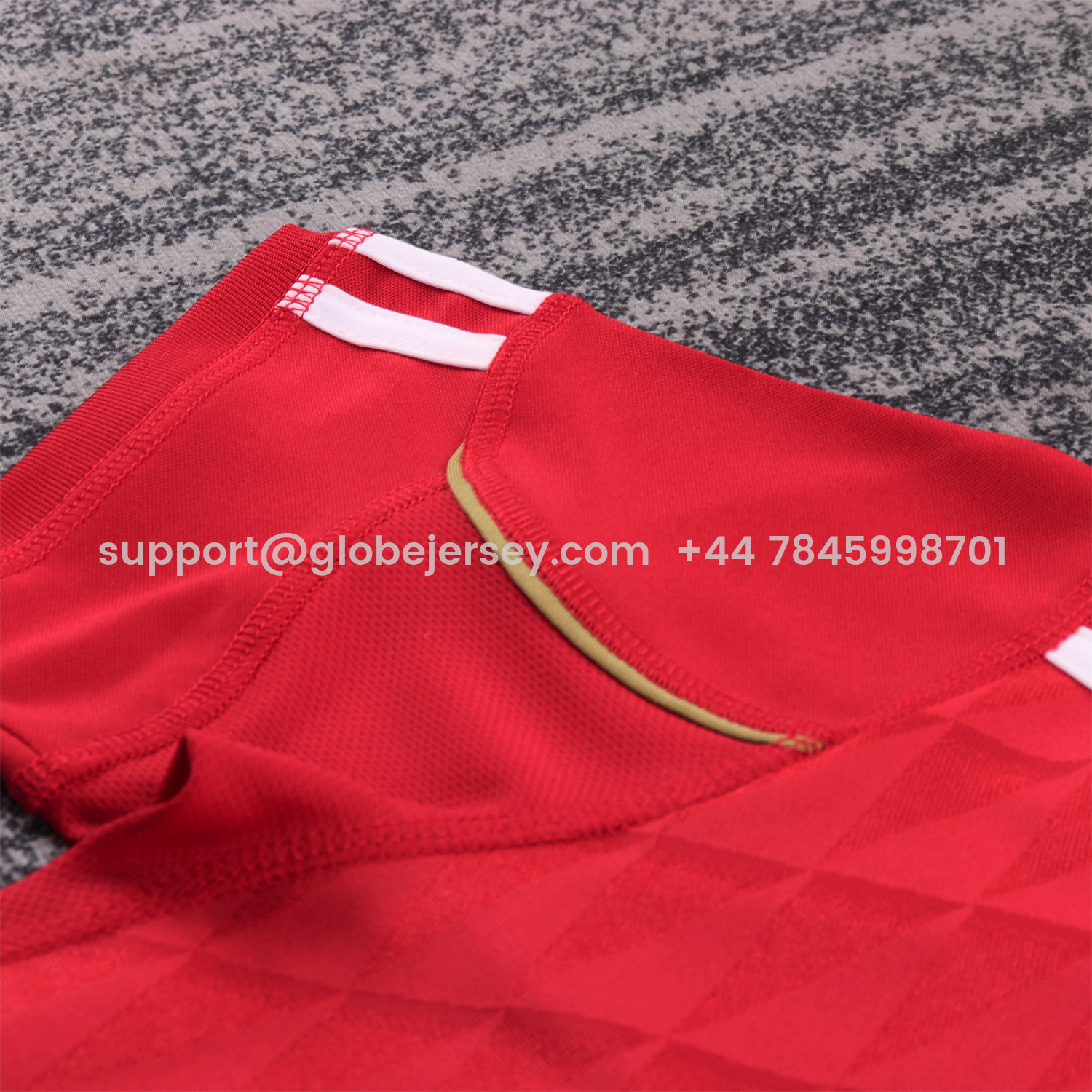 GlobeJersey-Retro Liver.pool 2010-11 Home Kids Kit