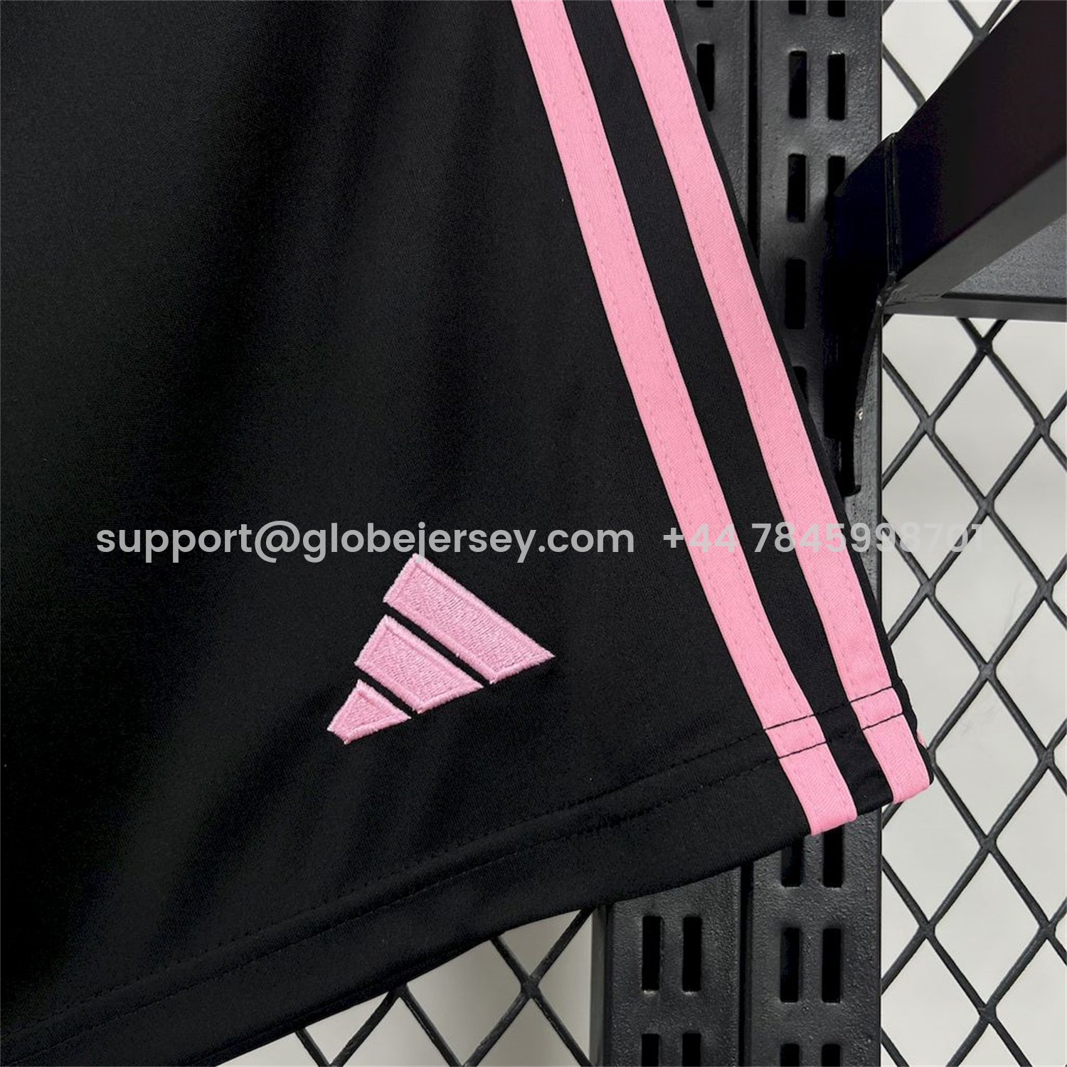 GlobeJersey-Juventus 25-26 Home Black Shorts - Fans Version