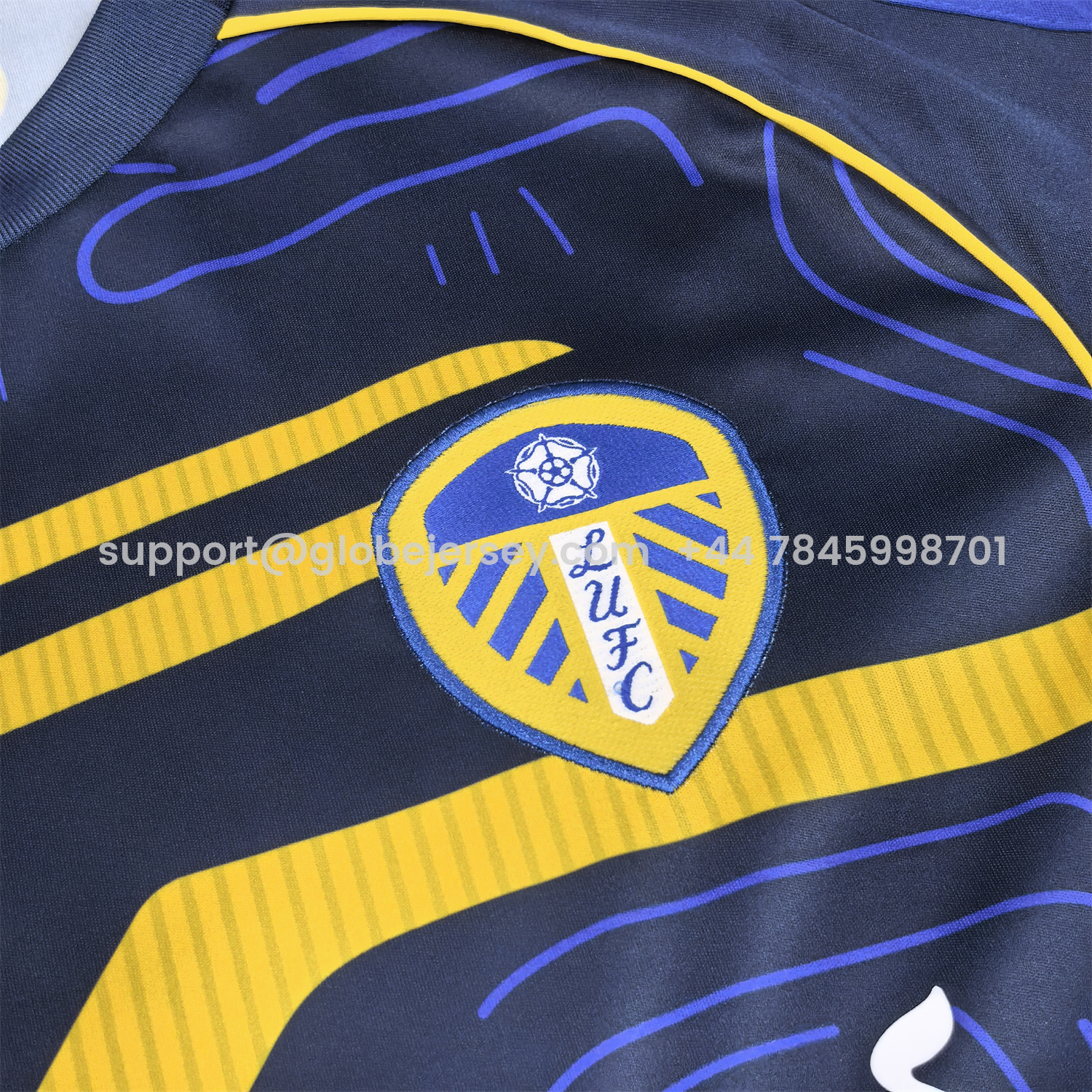 GlobeJersey-Leeds United 25-26 Yellow Stripes Blue Special Jersey - Fans Version