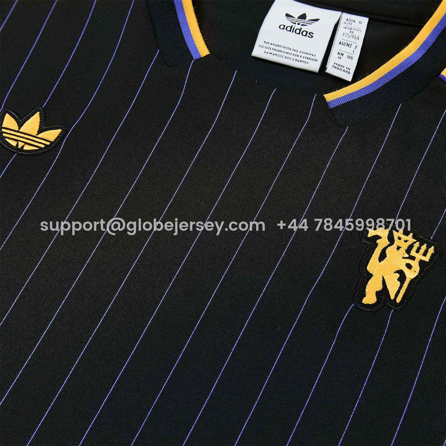 GlobeJersey-Manchester United 25-26 Retro Style Short-Sleeve Training Set - Black With Yellow Accents Top & Pants