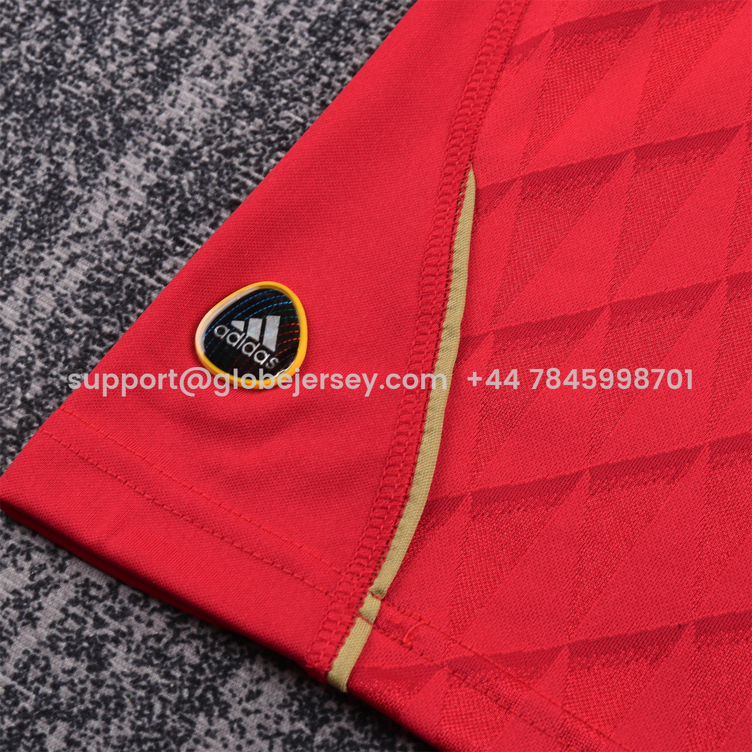 GlobeJersey-Retro Liver.pool 2010-11 Home Kids Kit