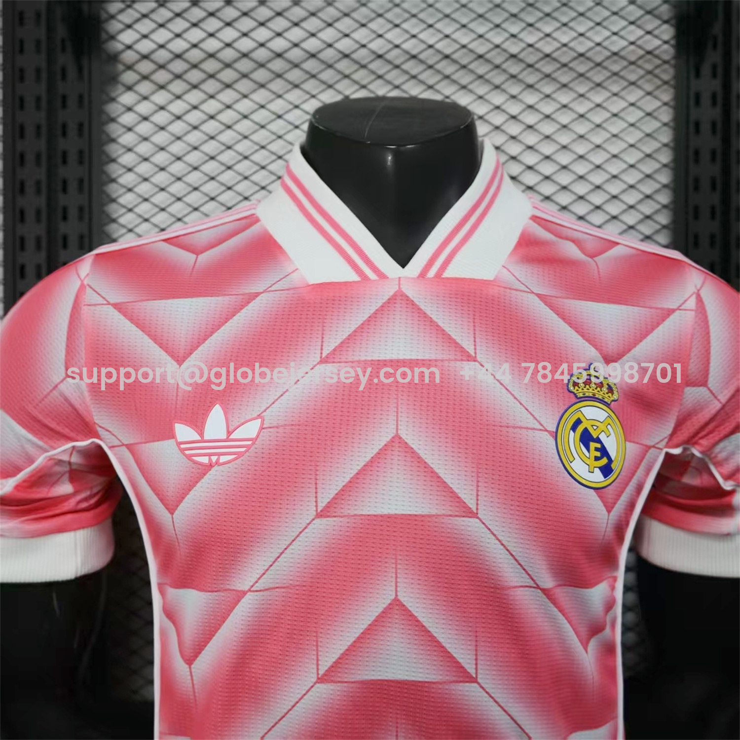 GlobeJersey-Real Madrid 25-26 Refracted Pink Light White Special Jersey - Player Version
