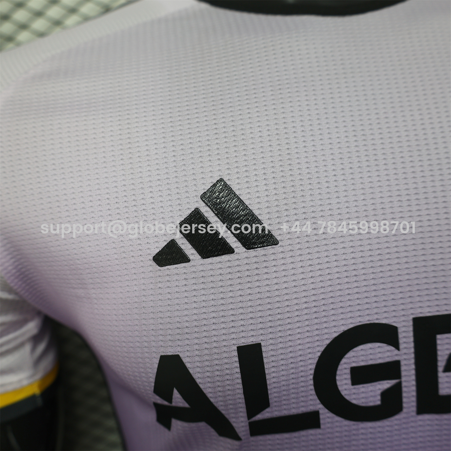 GlobeJersey-Algeria 25-26 White-purple Gradient Jersey with Black Chest Text - Player Version
