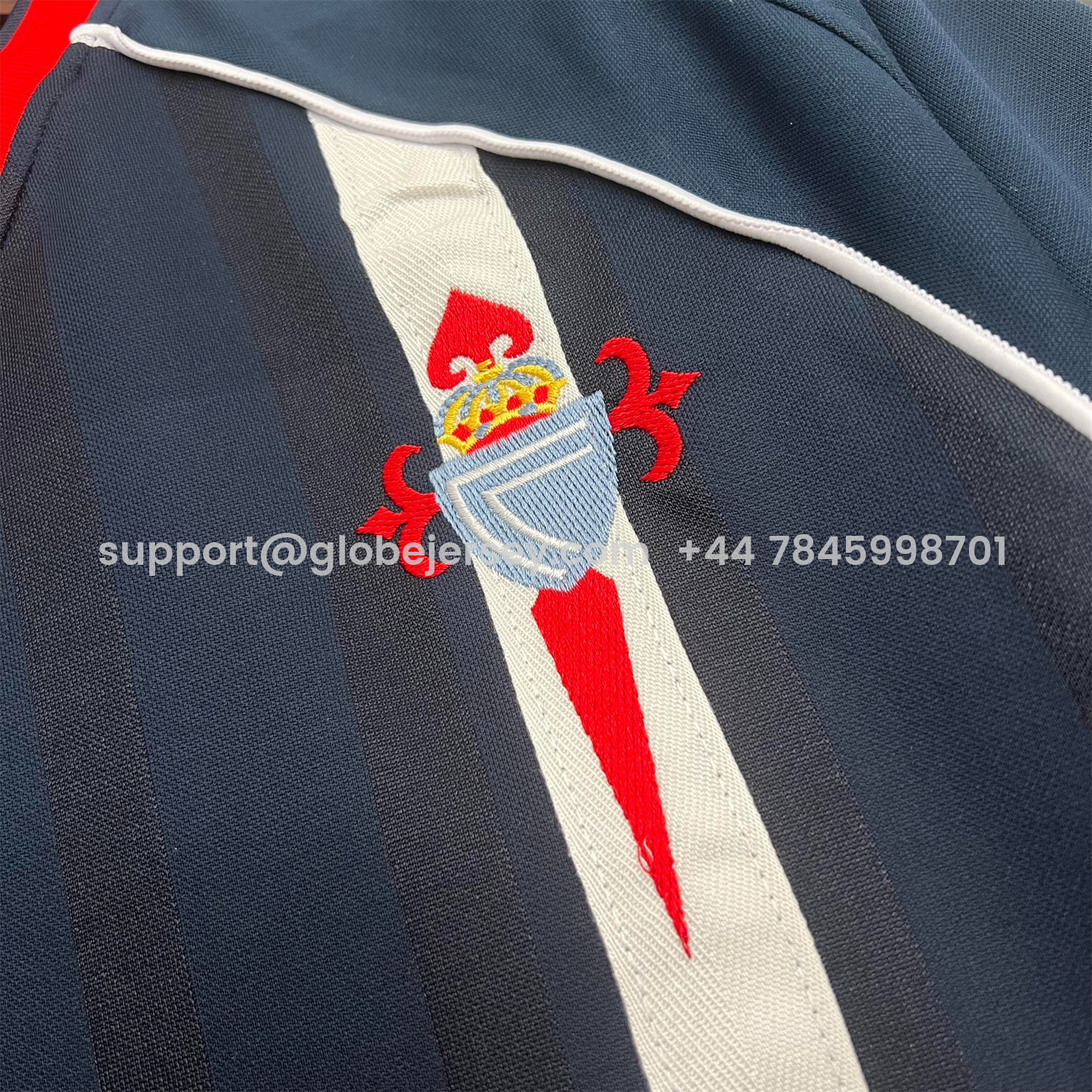 GlobeJersey-Retro Celta Vigo 2001-03 Third Jersey