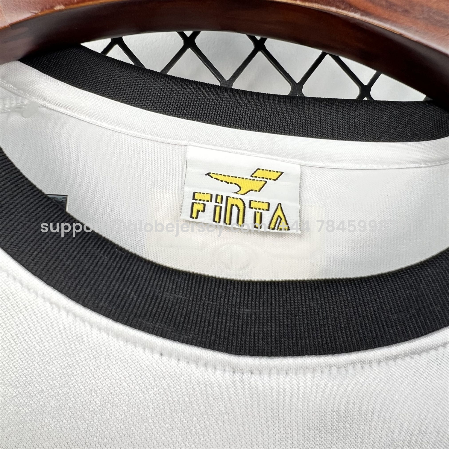 GlobeJersey-Retro Botafogo 2002-03 White Special Jersey