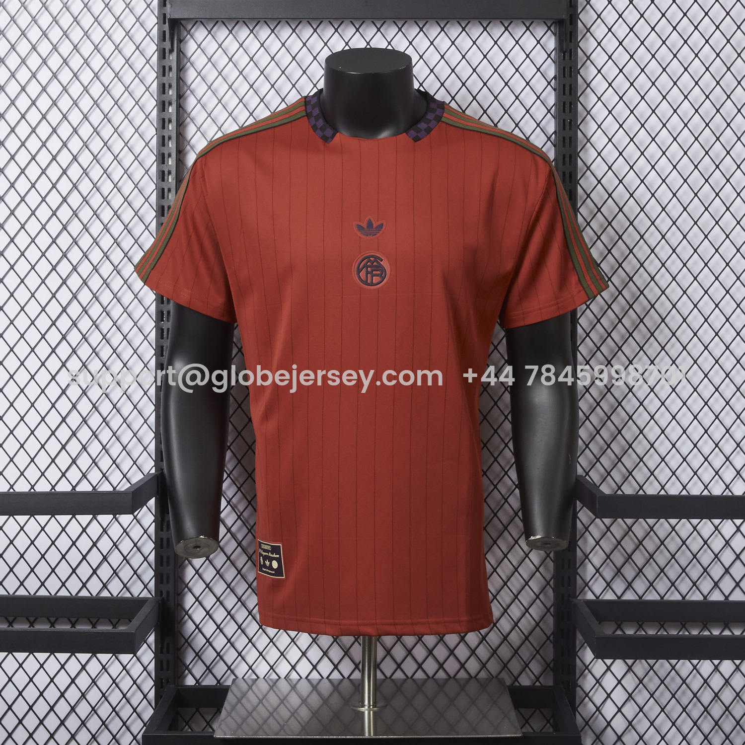 GlobeJersey-Bayern Munich 25-26 Trefoil Red Travel Jersey - Player Version