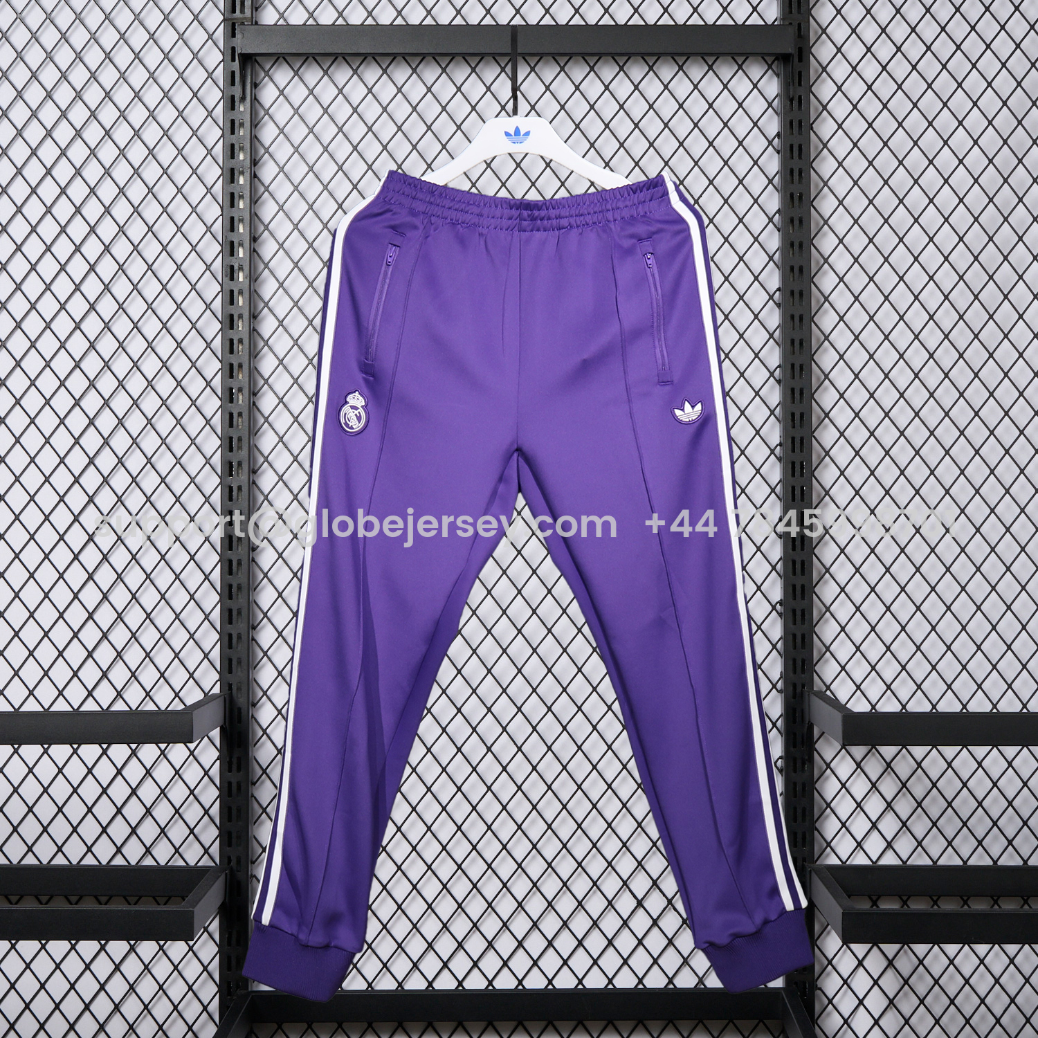 GlobeJersey-Real Madrid 25-26 White Lines Training Set - Purple Top and Purple Pants
