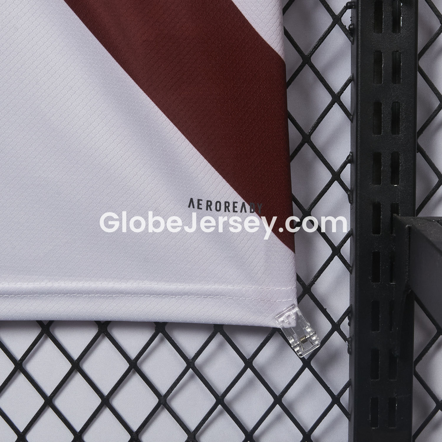 GlobeJersey-Bayern Munich 25-26 Throwback Trefoil Red Stripe White Special Jersey - Fans Version