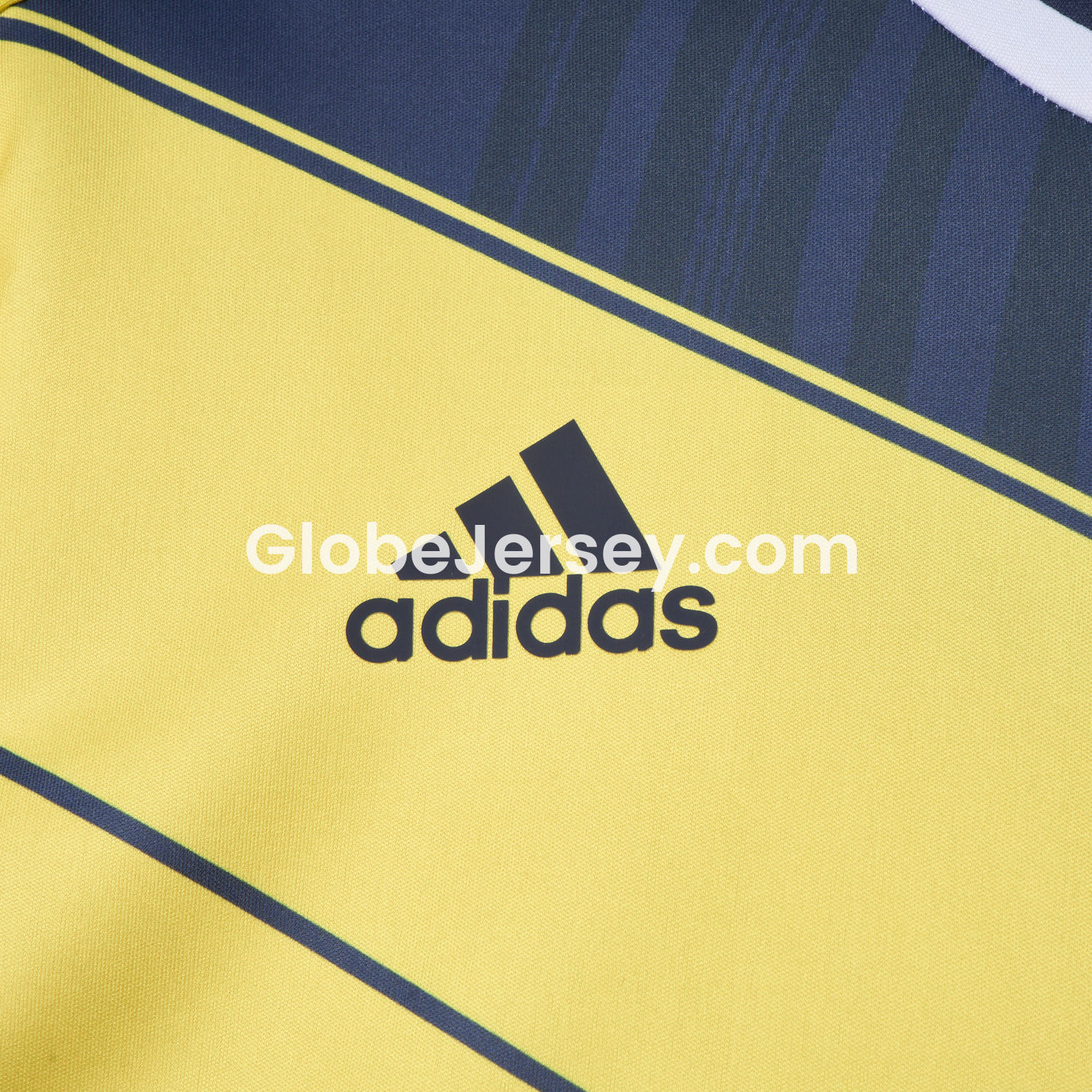 GlobeJersey-Retro Colombia 2014 Home Jersey