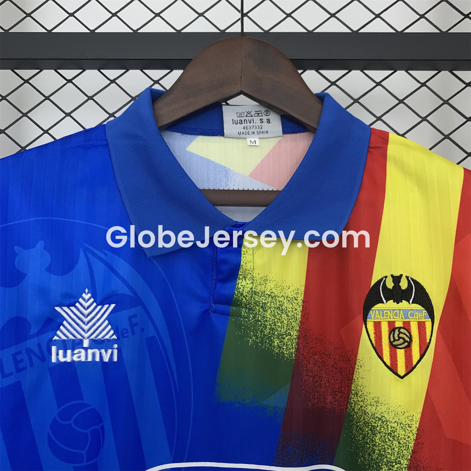 GlobeJersey-Retro Valencia 1995-96 Away Jersey