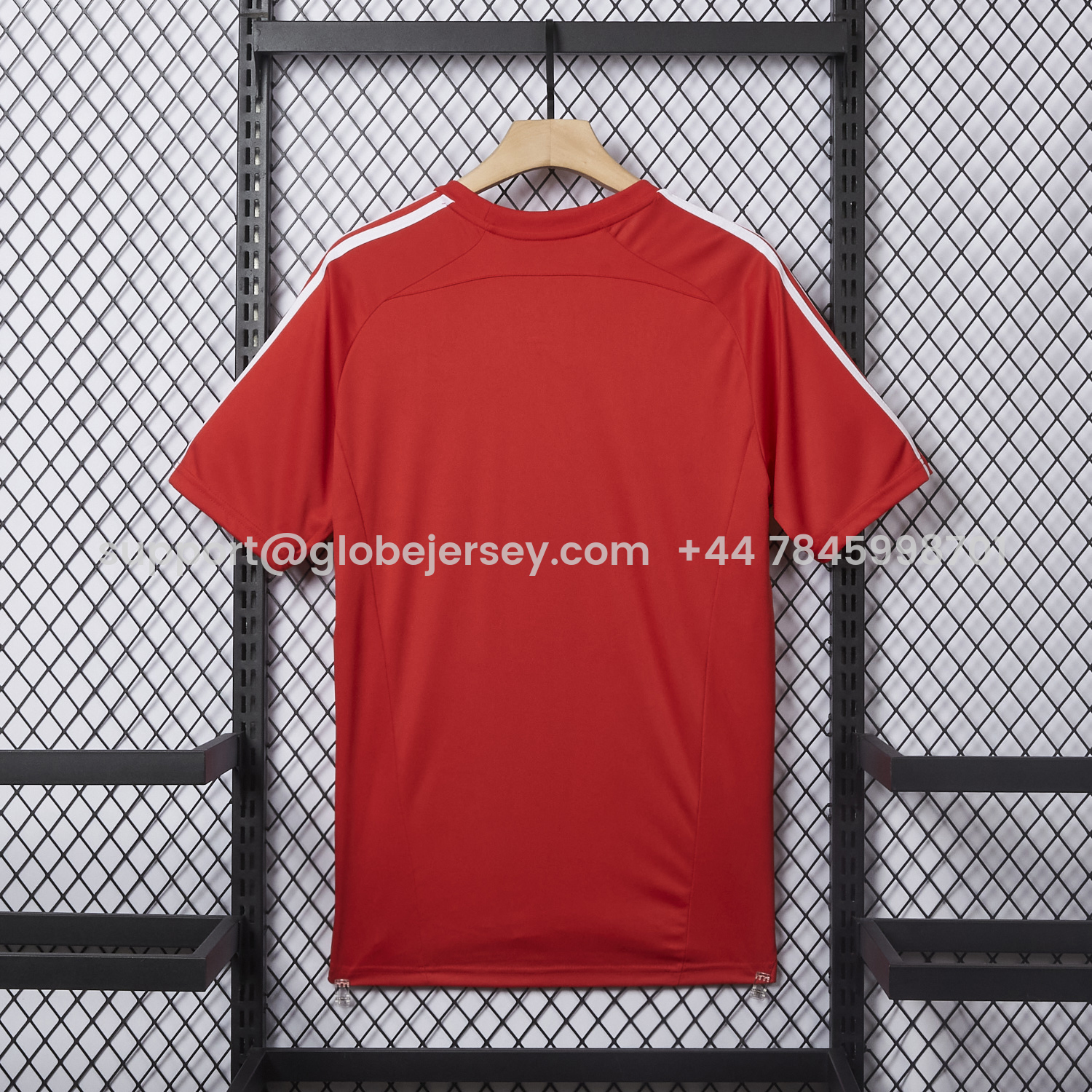 GlobeJersey-Bayern Munich 25-26 Red Urban Purist T-Shirt - Fans Version
