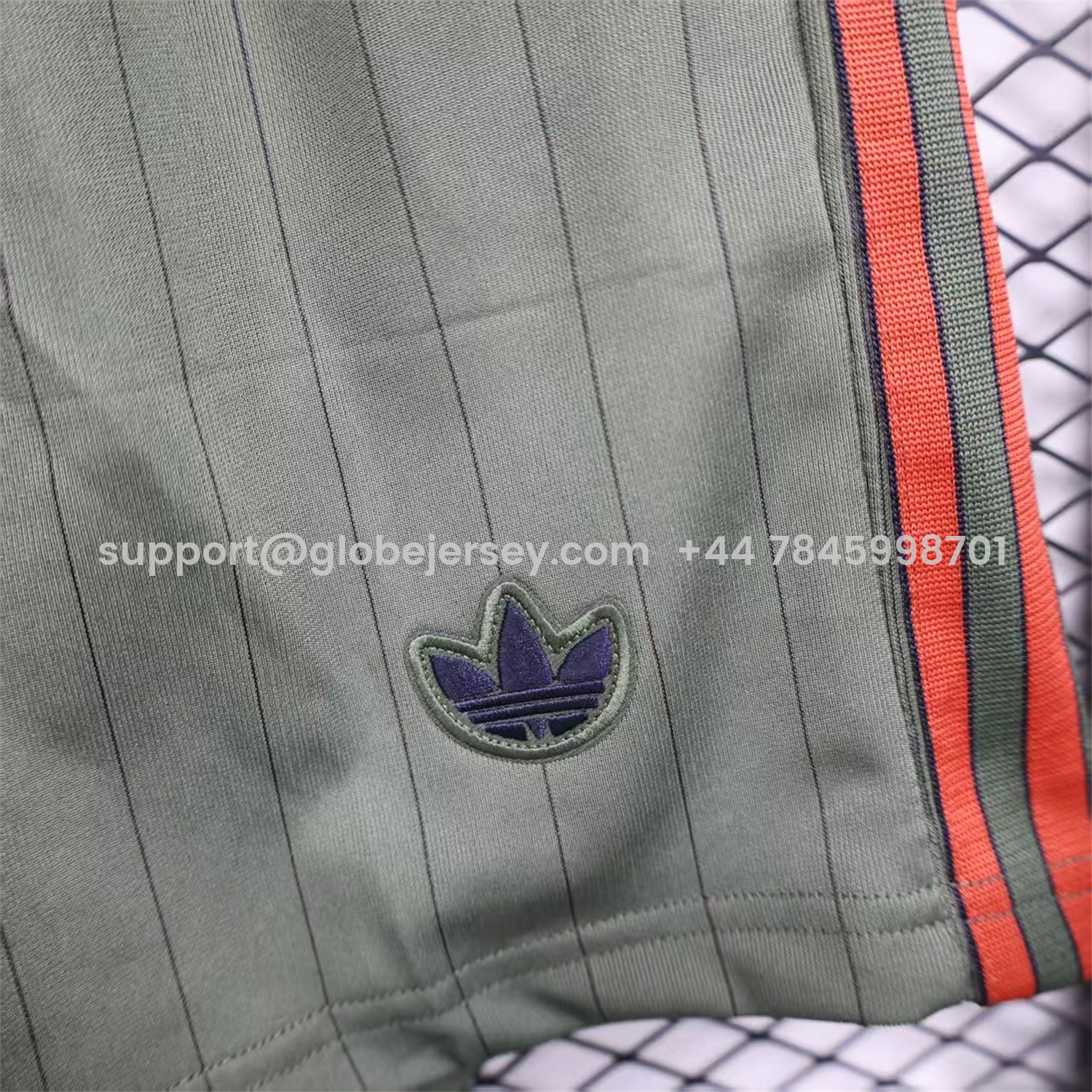 GlobeJersey-Bayern Munich 25-26 Trefoil Grey Green Travel Shorts - Player Version