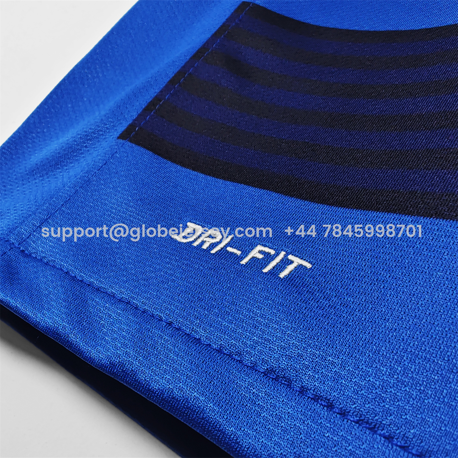 GlobeJersey-Retro Manchester United 2011-12 Away Jersey