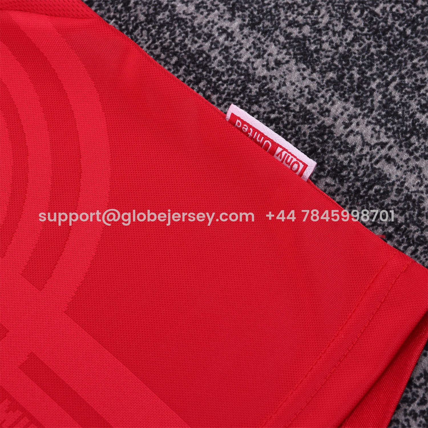 GlobeJersey-Retro Manchester United 1999-00 Home Kids Kit