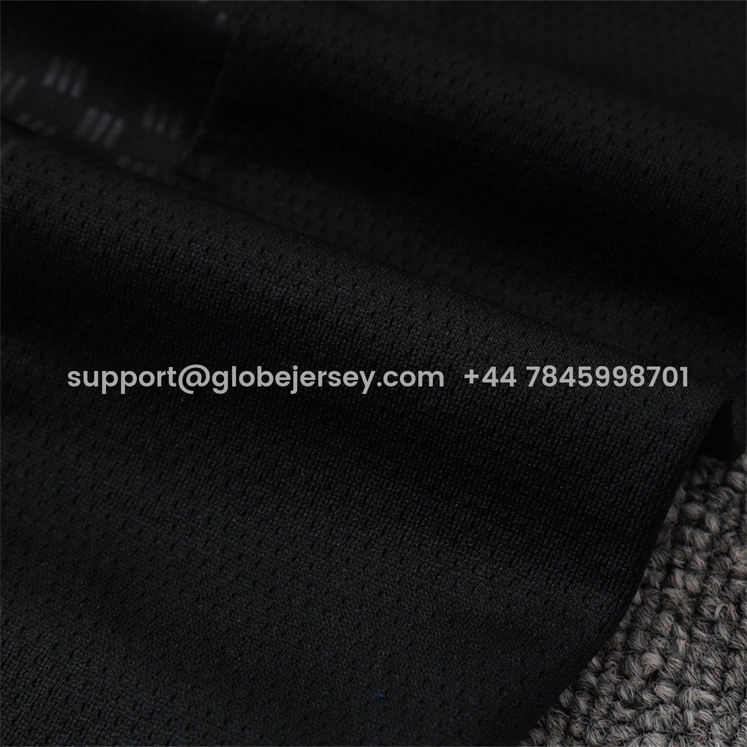 GlobeJersey-Arsenal 26-27 Vest Training Set - Red Edge Black Vest & Shorts