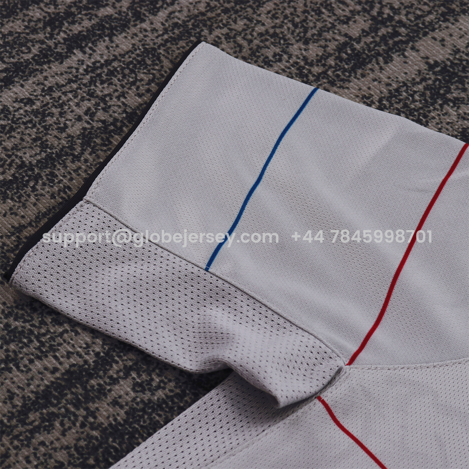 GlobeJersey-Retro Barcelona 2003-04 Away Kids Kit