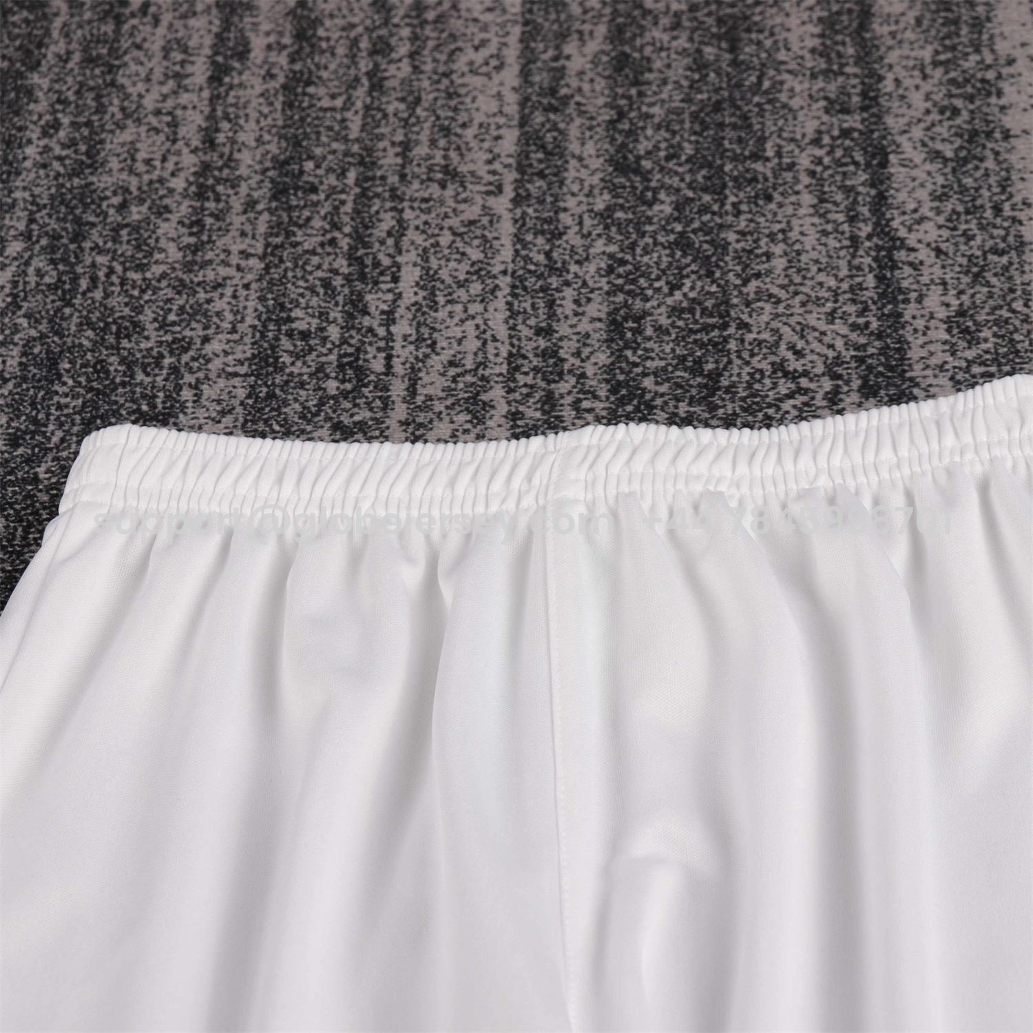 GlobeJersey-Retro Italy 1994 Home Kids Kit