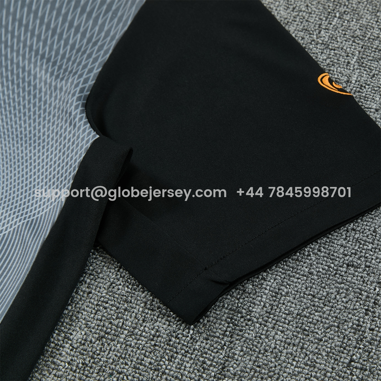 GlobeJersey-Inter Milan 25-26 Short-Sleeve Training Set - Black And Grey Top & Pants
