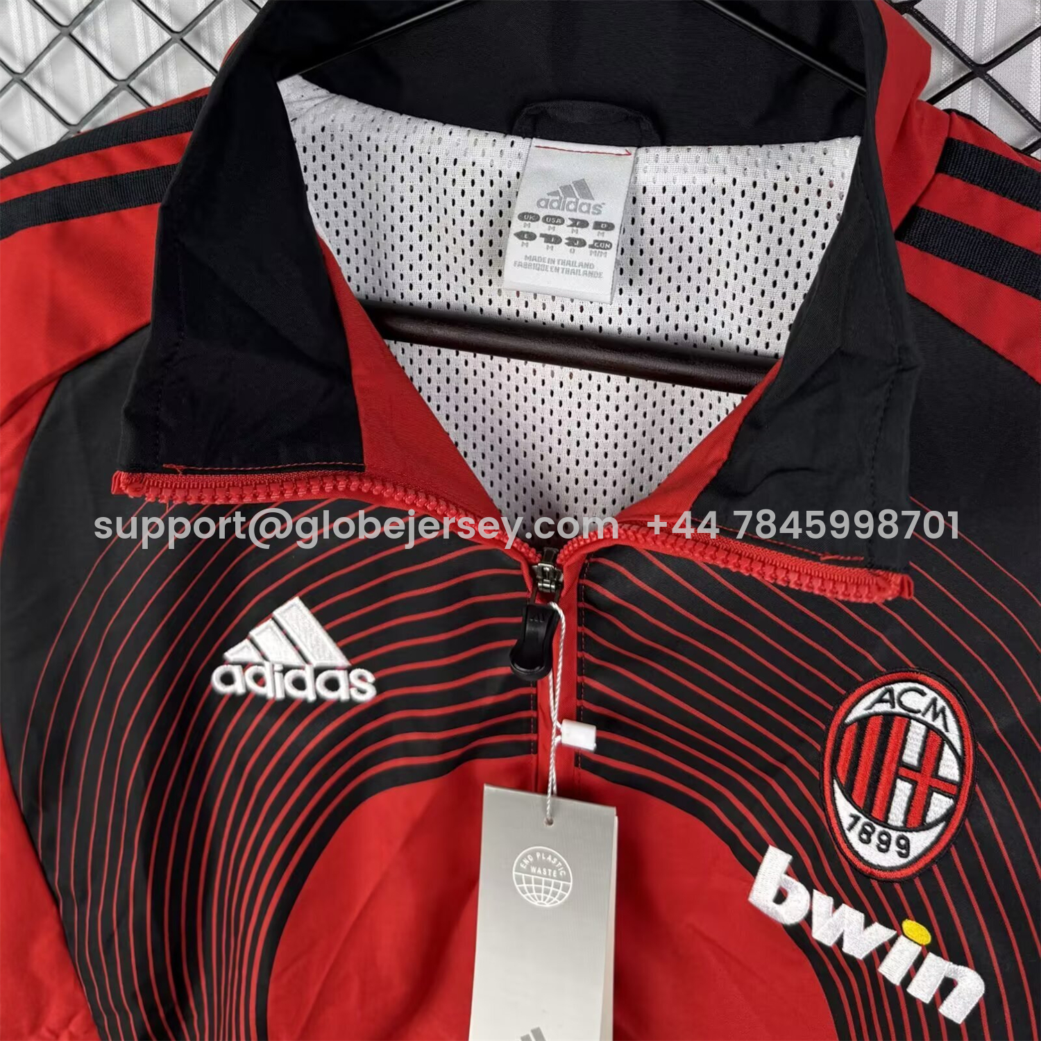 GlobeJersey-Retro AC Milan 2006-07 Home Windbreaker Jacket - Red With Black
