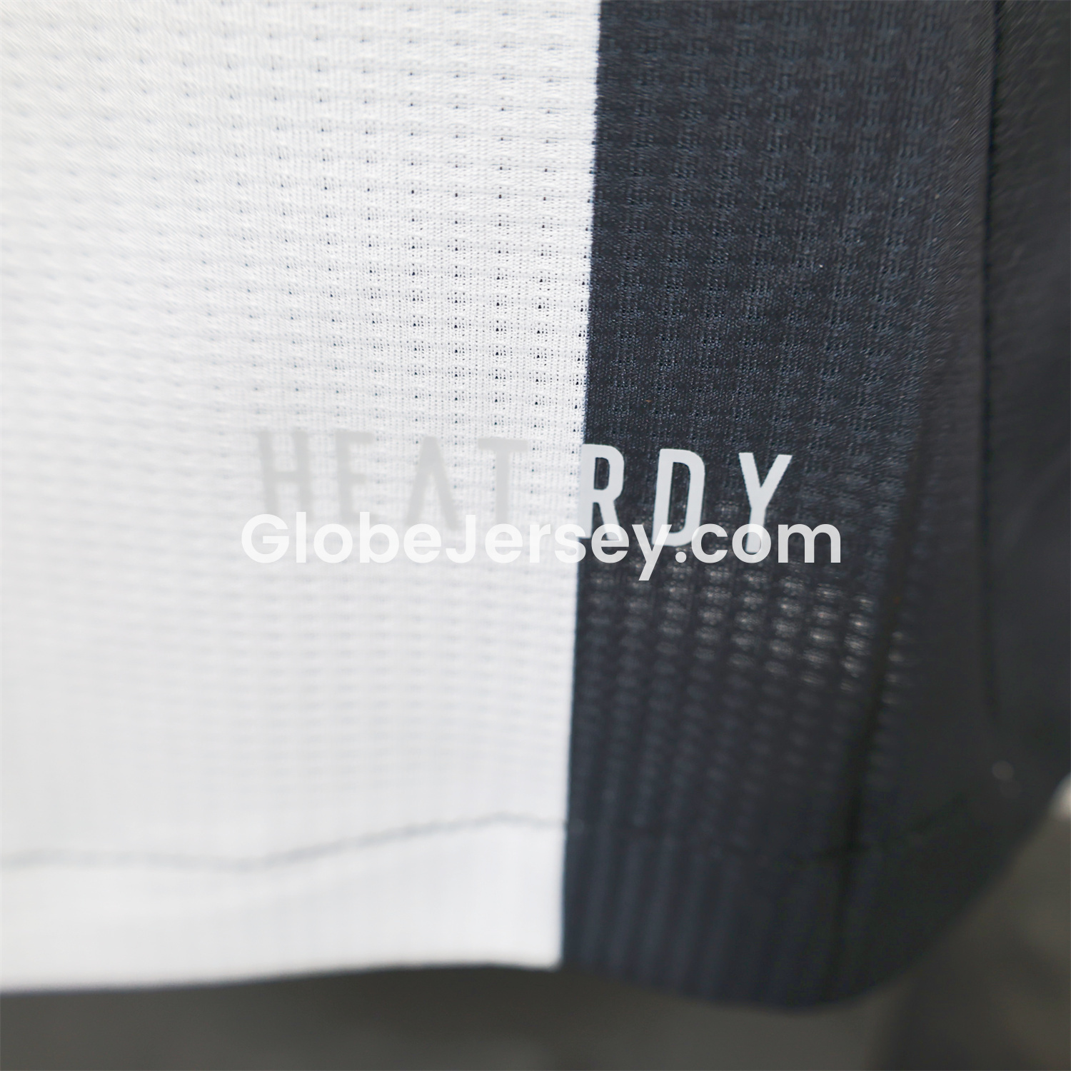 GlobeJersey-Newcastle United 2025 CARABAO CUP FINAL Home Jersey - Player Version