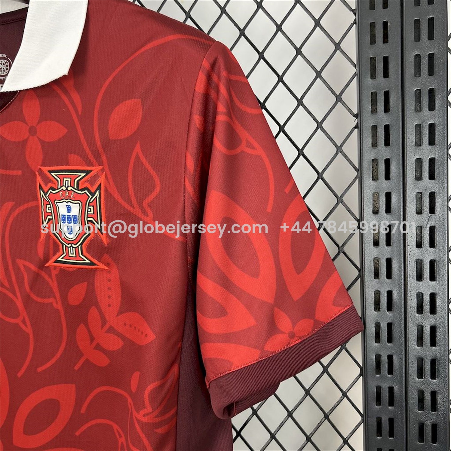 GlobeJersey-Portugal 2025-26 Red Flower Training Jersey - Fans Version