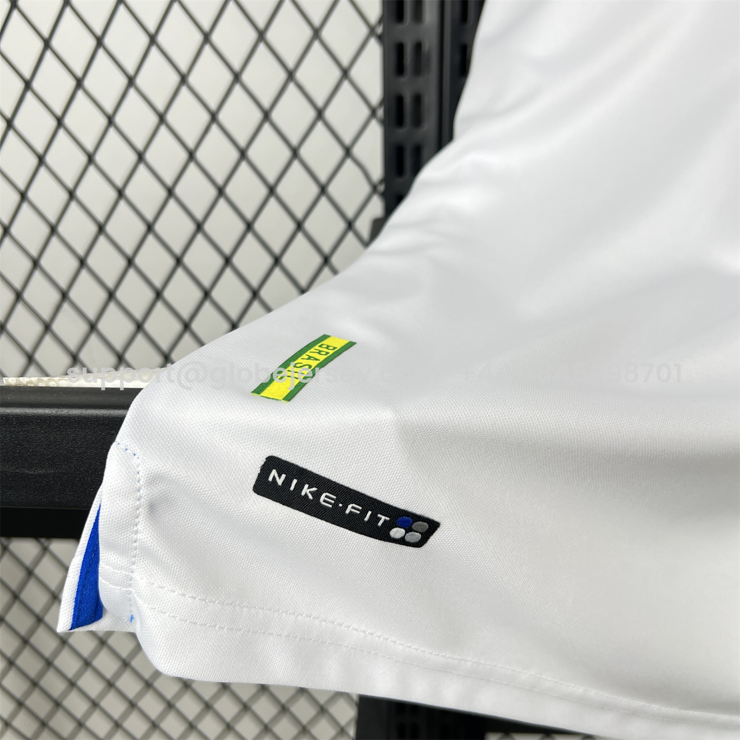 GlobeJersey-Retro Brazil 1998 Goalkeeper White Jersey