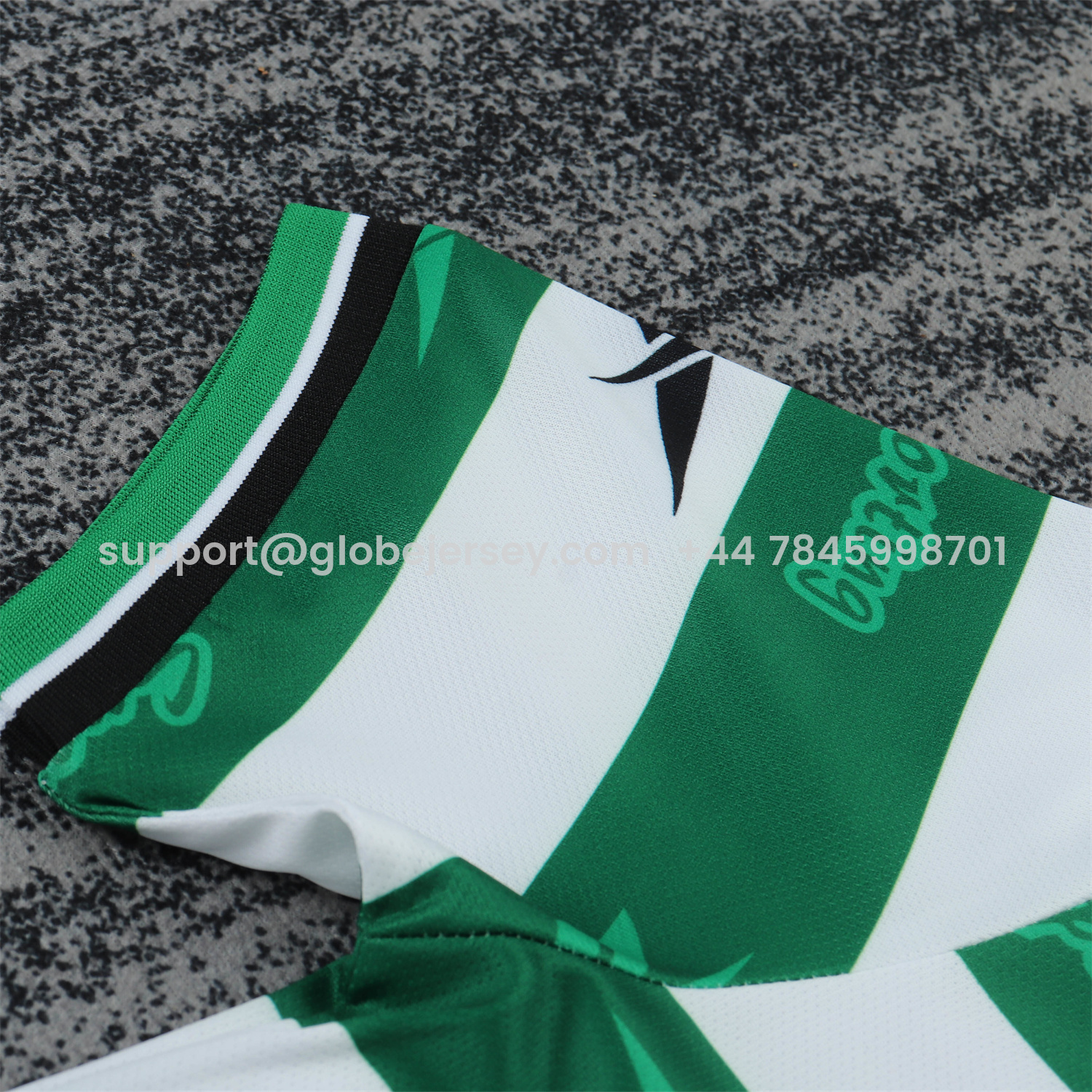 GlobeJersey-Retro Sporting CP 1999-00 Home Kids Kit