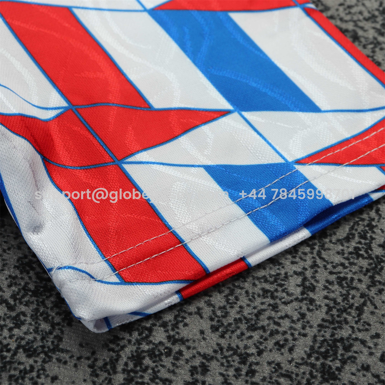 GlobeJersey-Retro Ajax 1989-90 Away Kids Kit