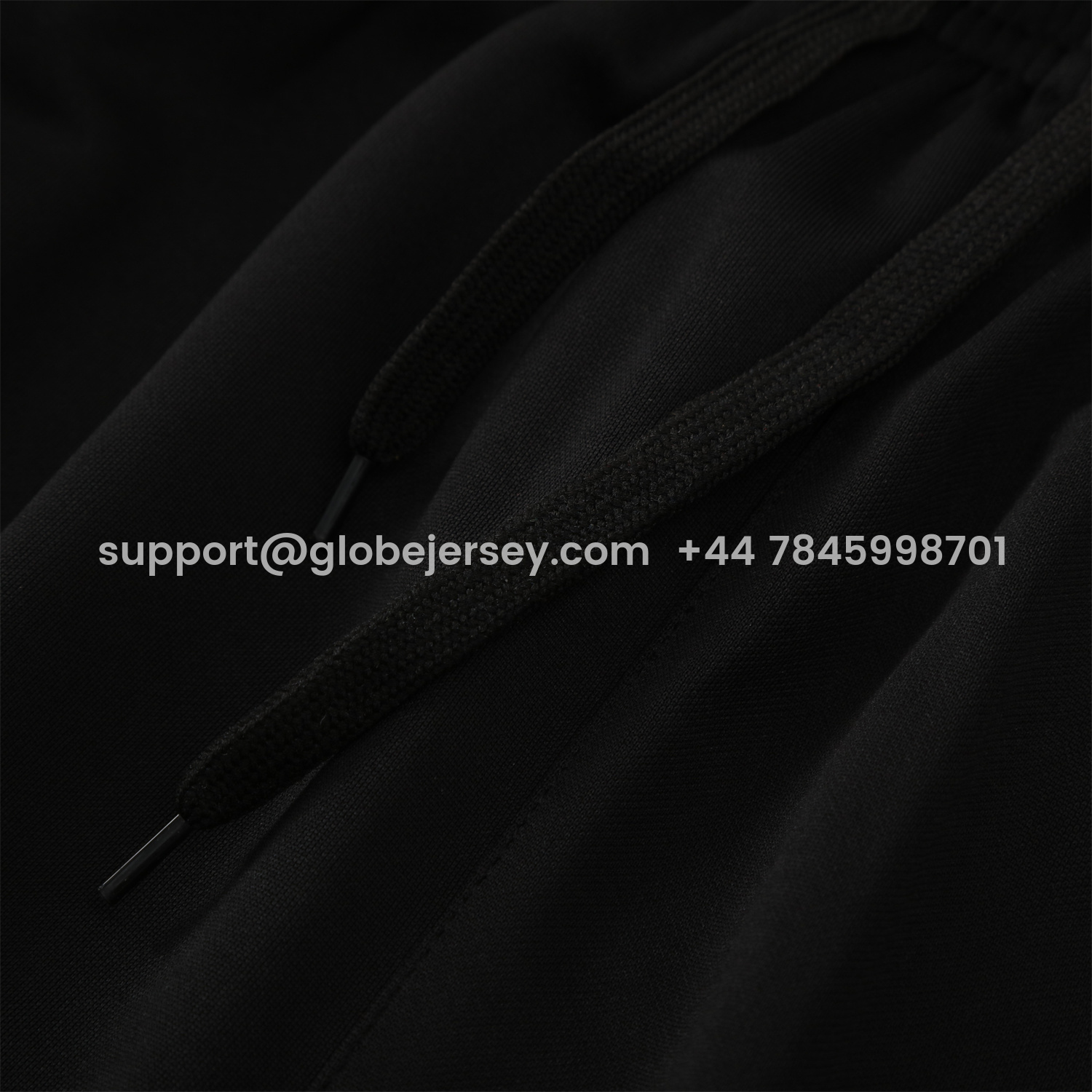 GlobeJersey-Manchester United 25-26 Traning Hoodie Set - Flowing Red Hoodie With Black Pants