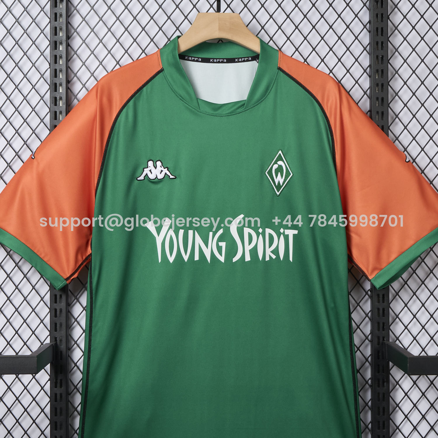 GlobeJersey-Retro Werder Bremen 2003-04 Home Jersey