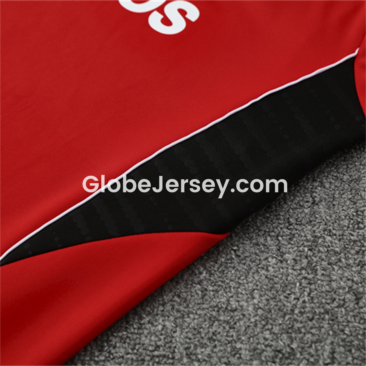 GlobeJersey-Manchester United 25-26 Kid Long Sleeves Training Set - Red Top & Black Pants