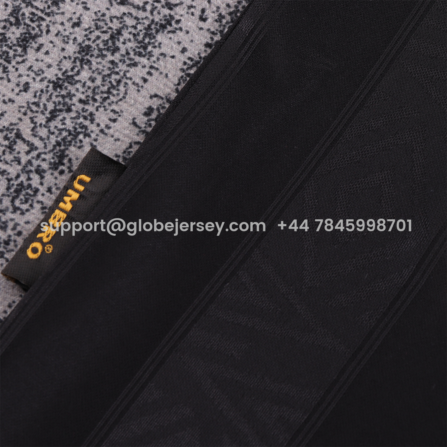 GlobeJersey-Retro Manchester United 93-95 Away Kids Kit