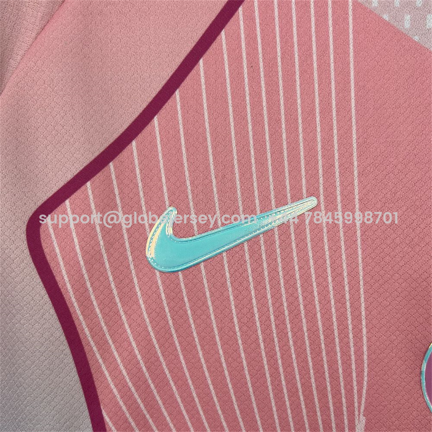 GlobeJersey-Paris Saint-Germain PSG 25-26 T90 White Lines Pink Gradient Special Jersey - Fans Version
