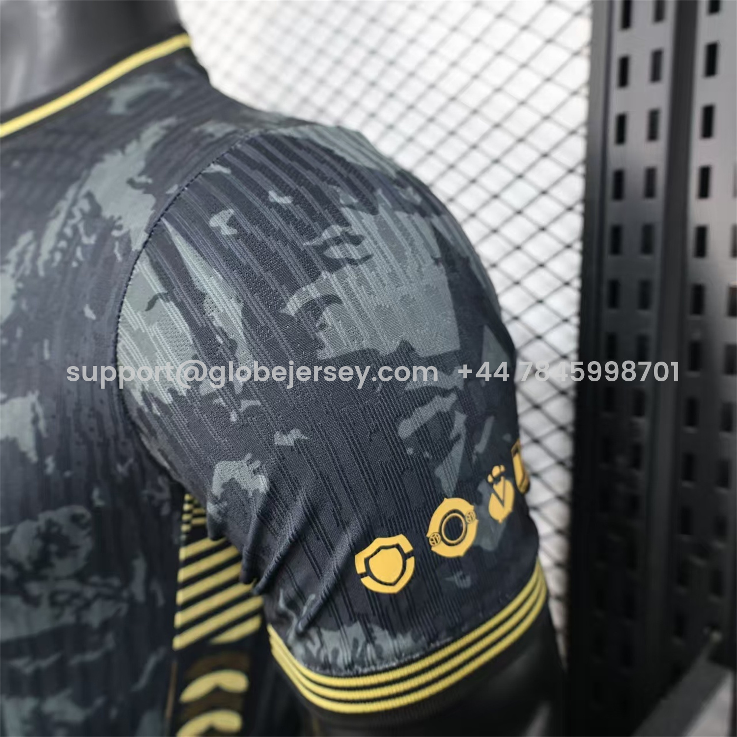 GlobeJersey-Portugal 2026 COMMA Black CR7 Special Jersey - Player Version