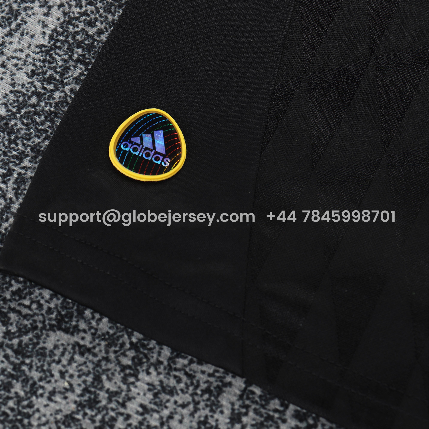 GlobeJersey-Retro Liver.pool 2010-11 Third Kids KitKit