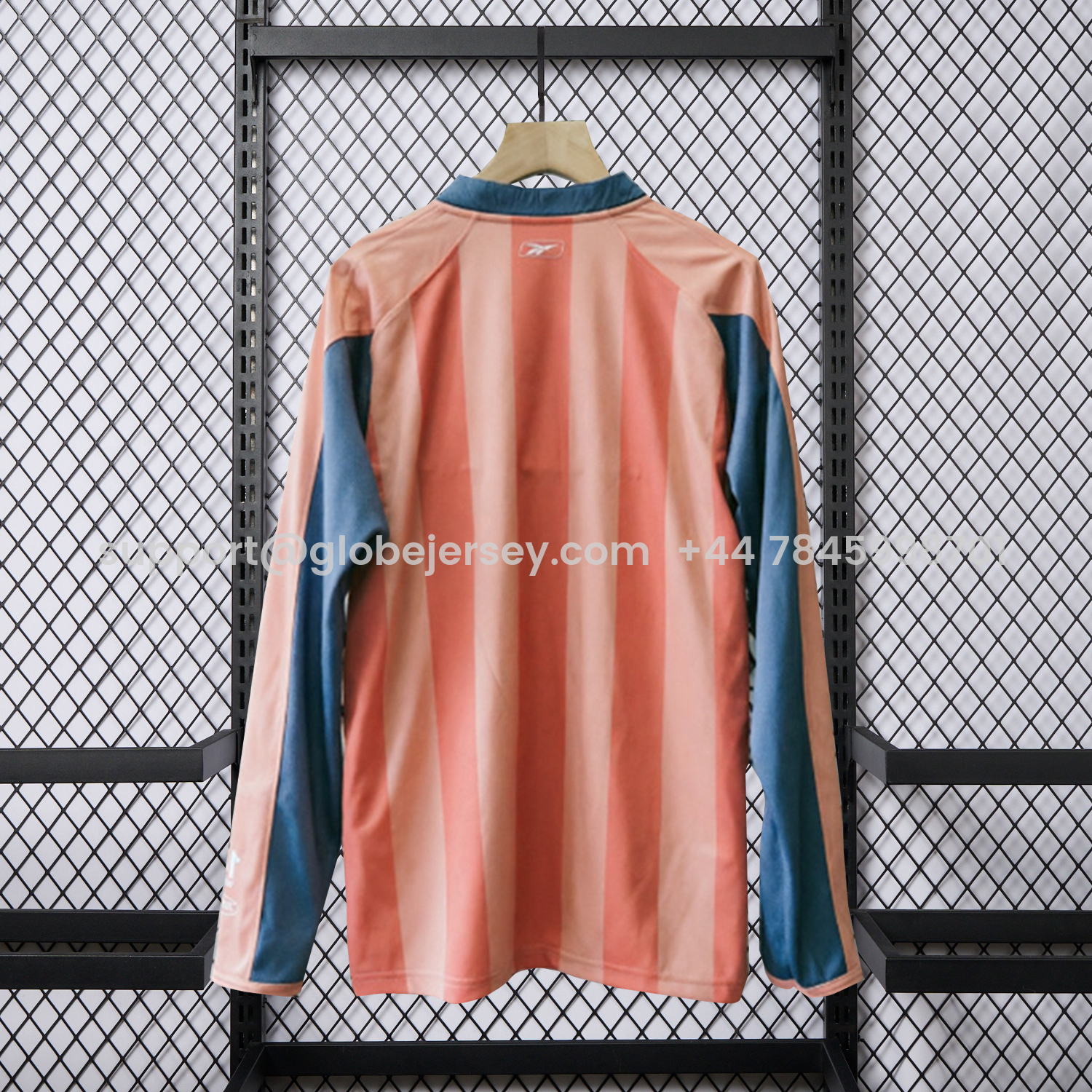 GlobeJersey-Retro Chivas de Guadalajara 2006-07 Pink Goalkeeper Long Sleeves Jersey